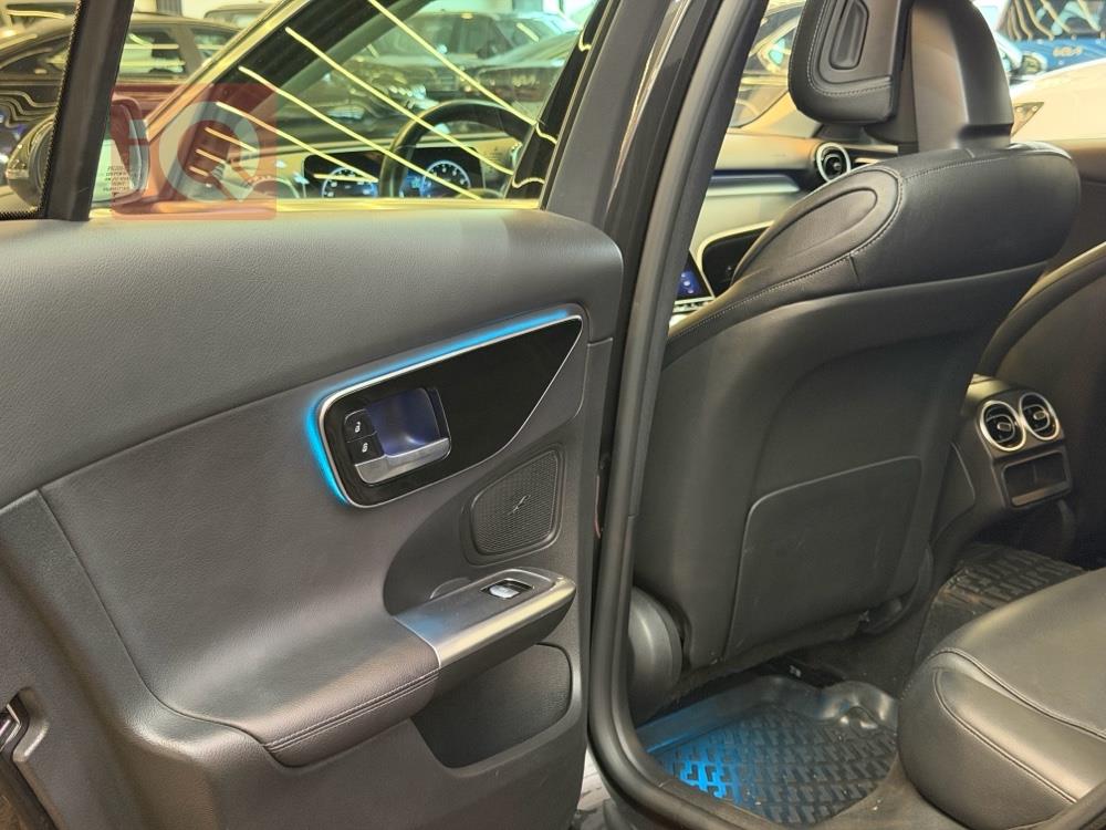 مرسيدس بنز C-Class